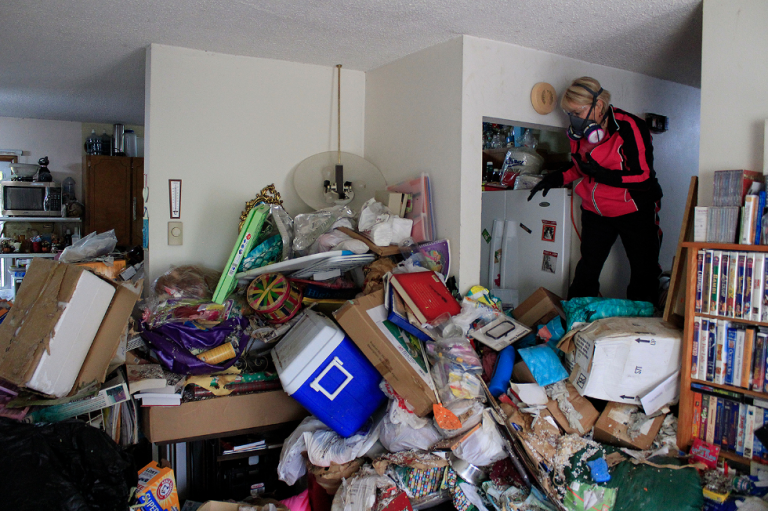hoarding cleaning services